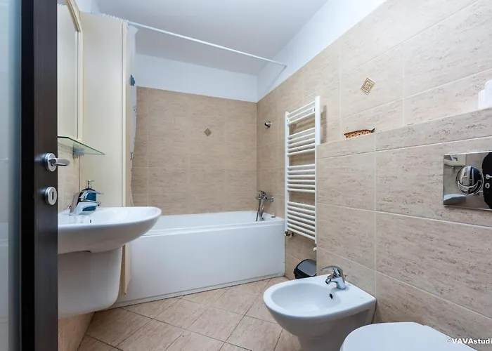 Brown Gem Брашов